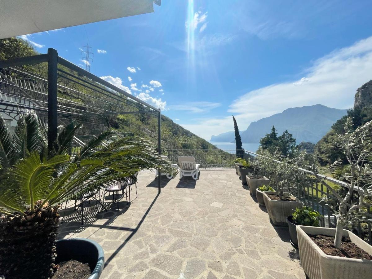 Viewlake Apartment Torbole Sul Garda Εξωτερικό φωτογραφία